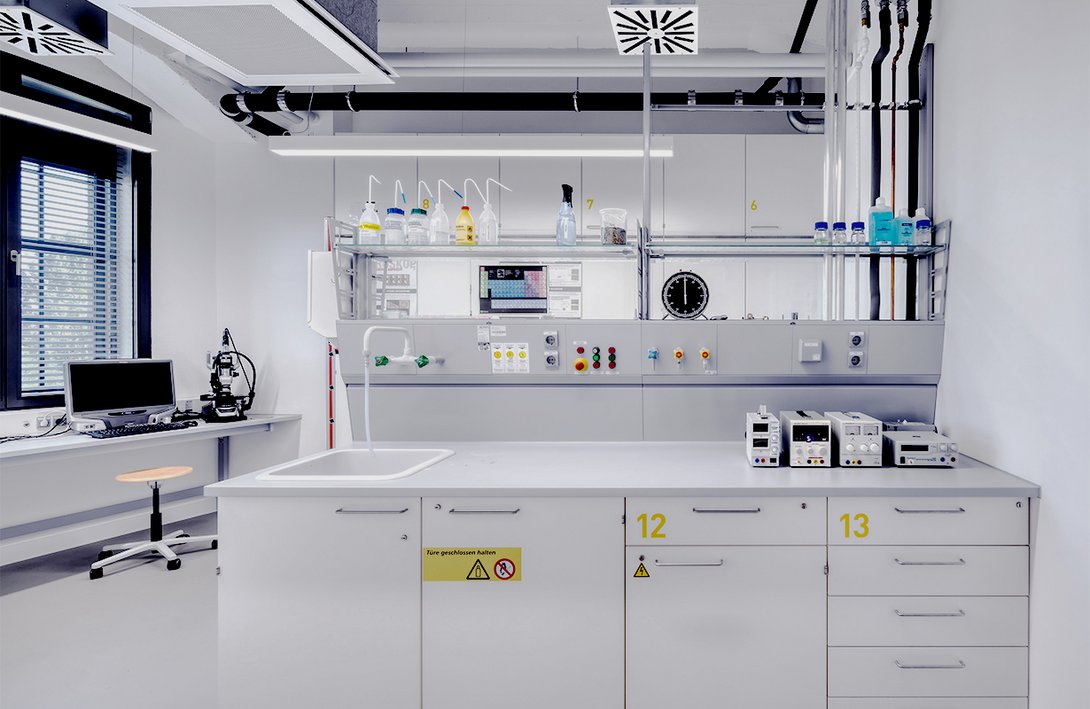 Chemical cabinet from Waldner