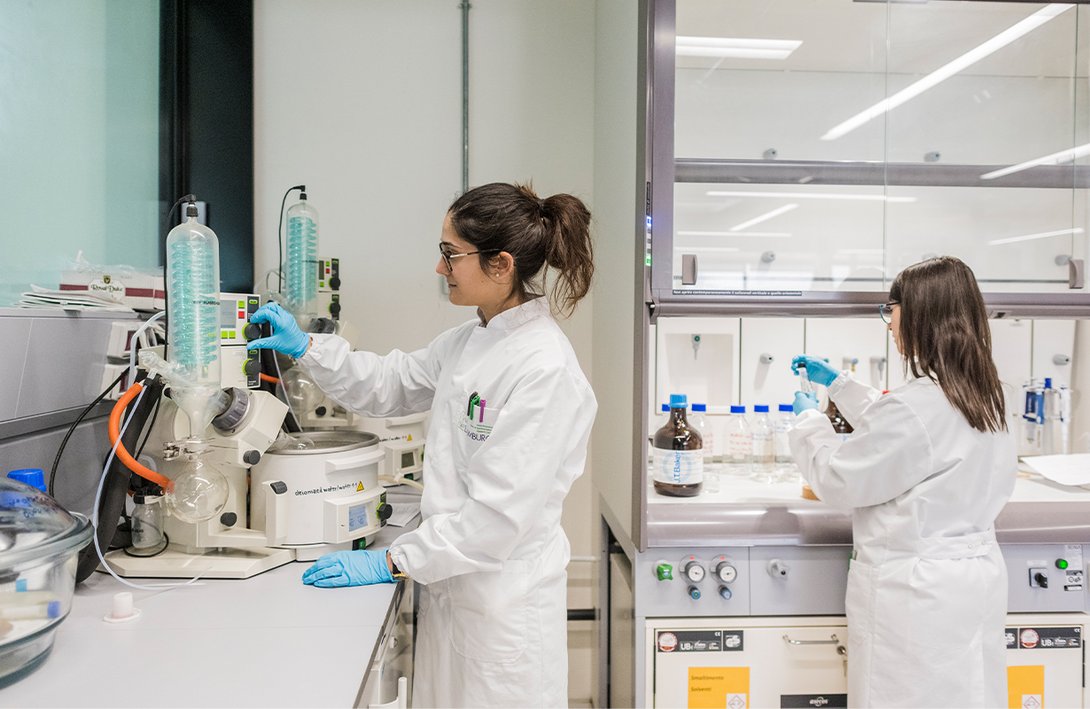 Hazardous materials workplace in the laboratory